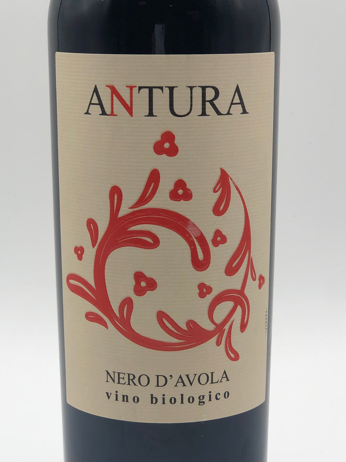 Antura Nero d'Avola 2022